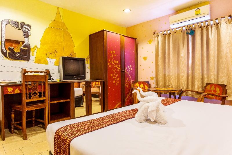 Parasol Inn Chiang Mai Old City Hotel Exterior foto